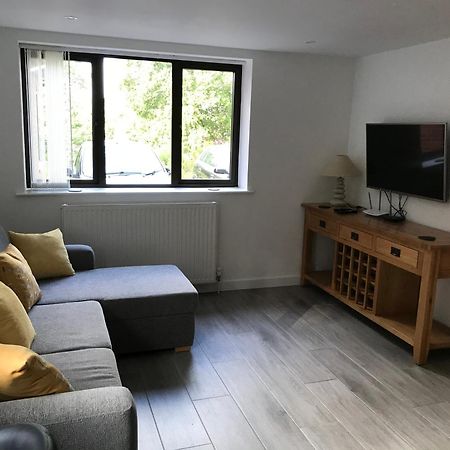 1 Bedroom Self Contained Separate Annexe In Exeter Ide Exteriér fotografie