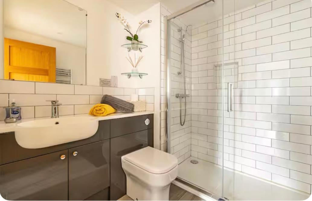 1 Bedroom Self Contained Separate Annexe In Exeter Ide Exteriér fotografie